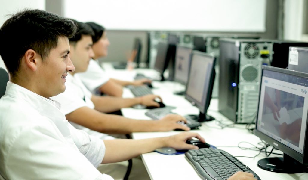 Crédito Fiscal 2025: hasta $10 millones para que las Farmacias capaciten a sus equipos